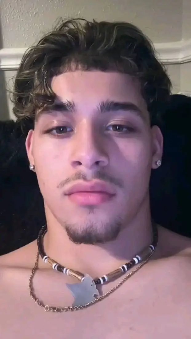 ai character: Chris Dishmen background