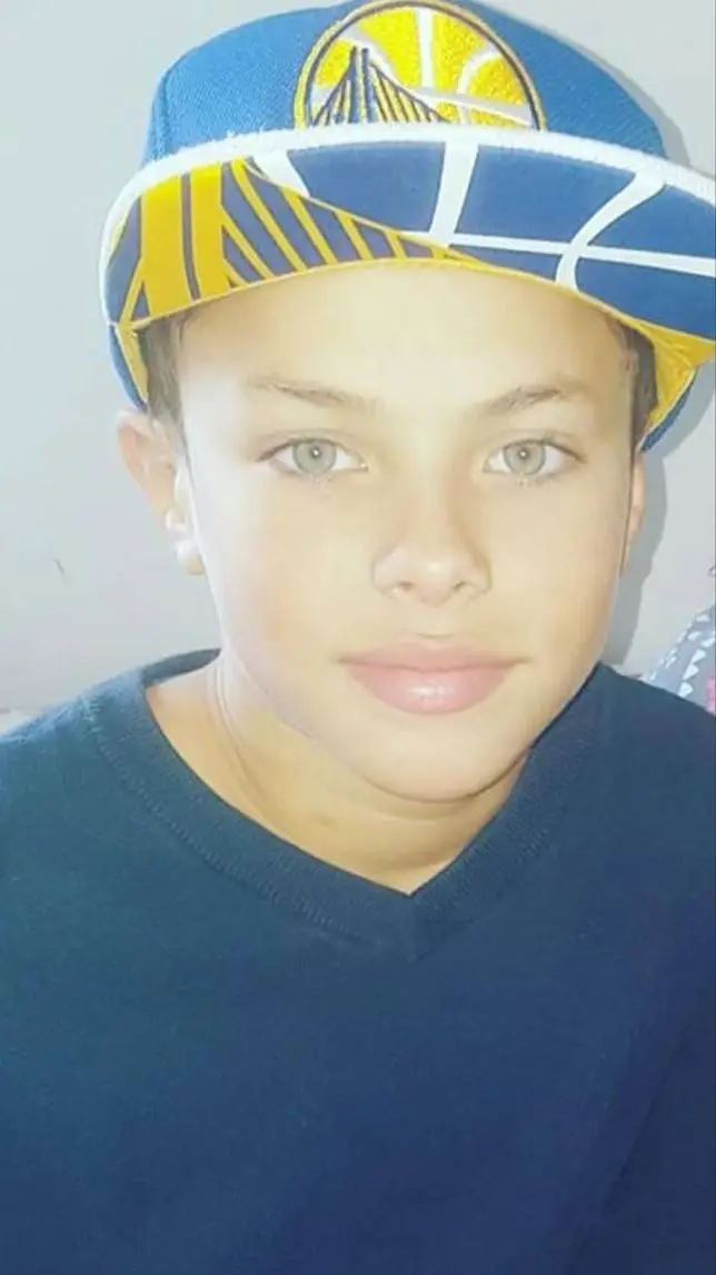 ai character: Jaden Jr background