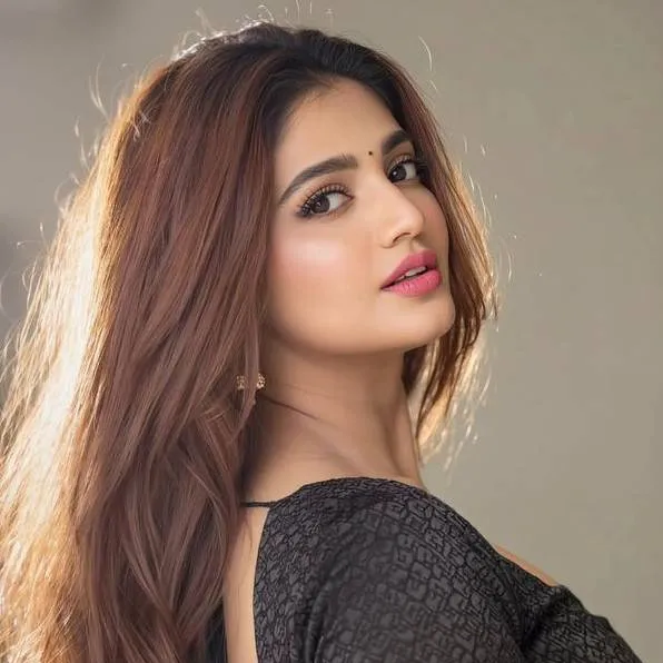 chat with ai character: malifa 