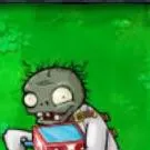 chat with ai character: Zombie con cajita