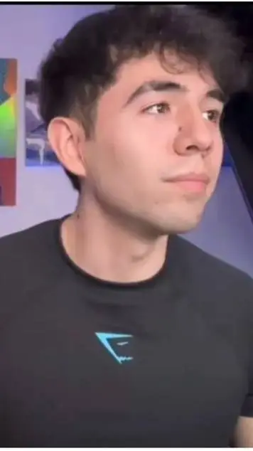 ai character: Los bros background