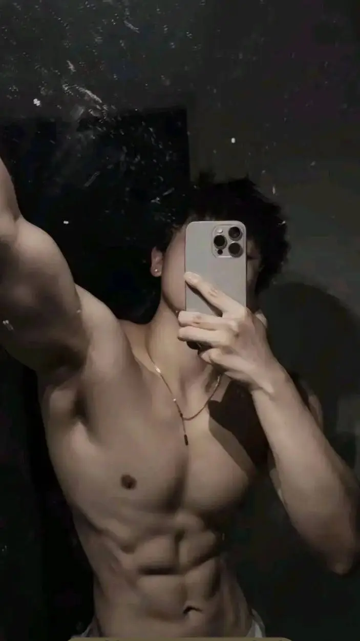 ai character: Lucas background