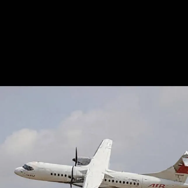 chat with ai character: flying ATR 42