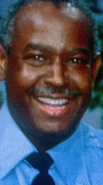 ai character: Officer clemmons background