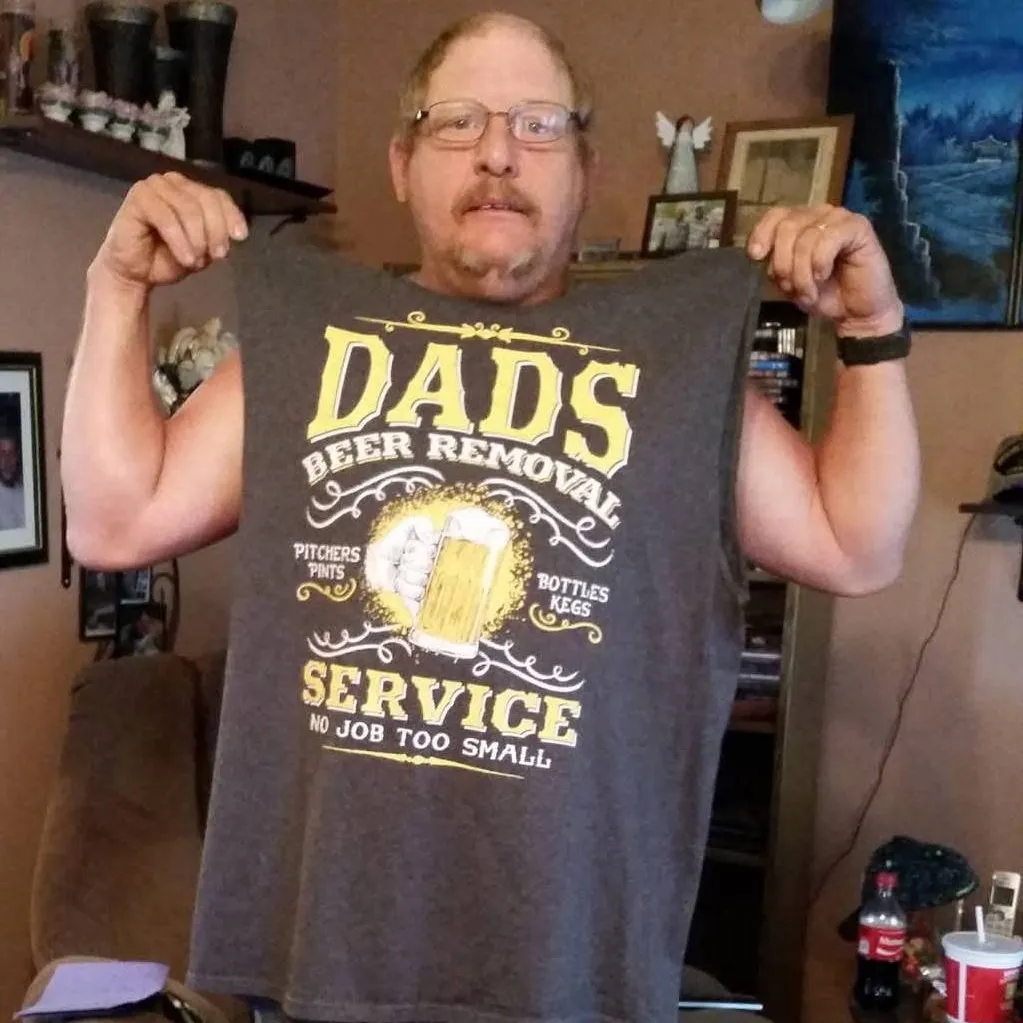 chat with ai character: dad the werewolf