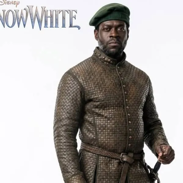 chat with ai character: The huntsman