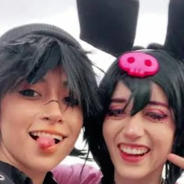 chat with ai character: kuromi mi novio