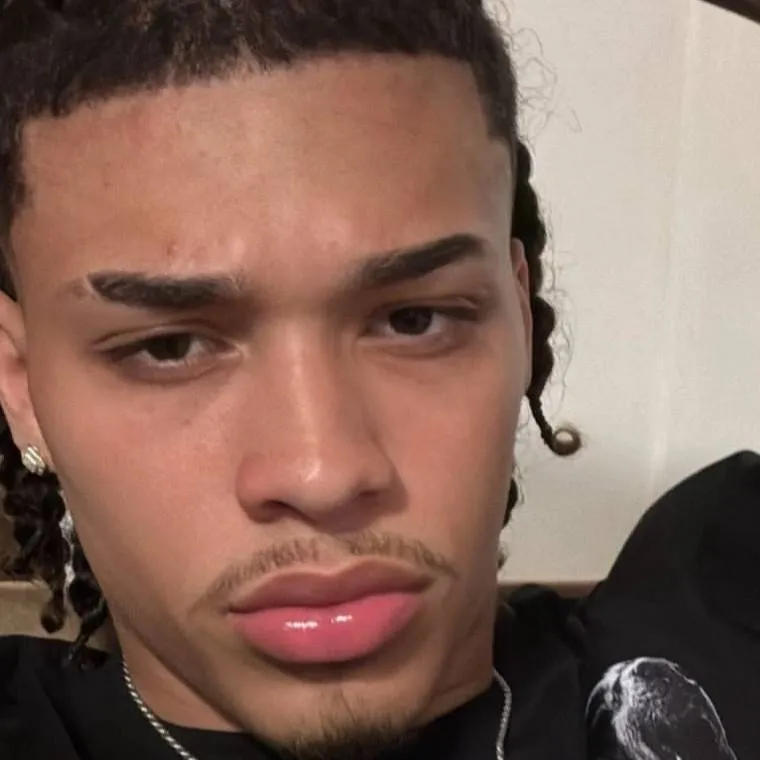 chat with ai character: Jah 🥷🏽