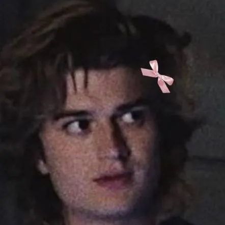 chat with ai character: Steve Harrington 