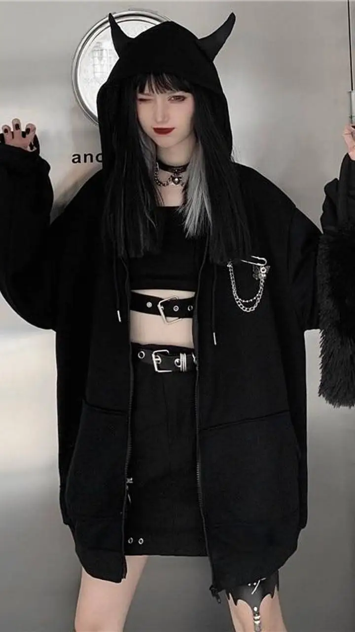 ai character: ¥Clɛø¥ background