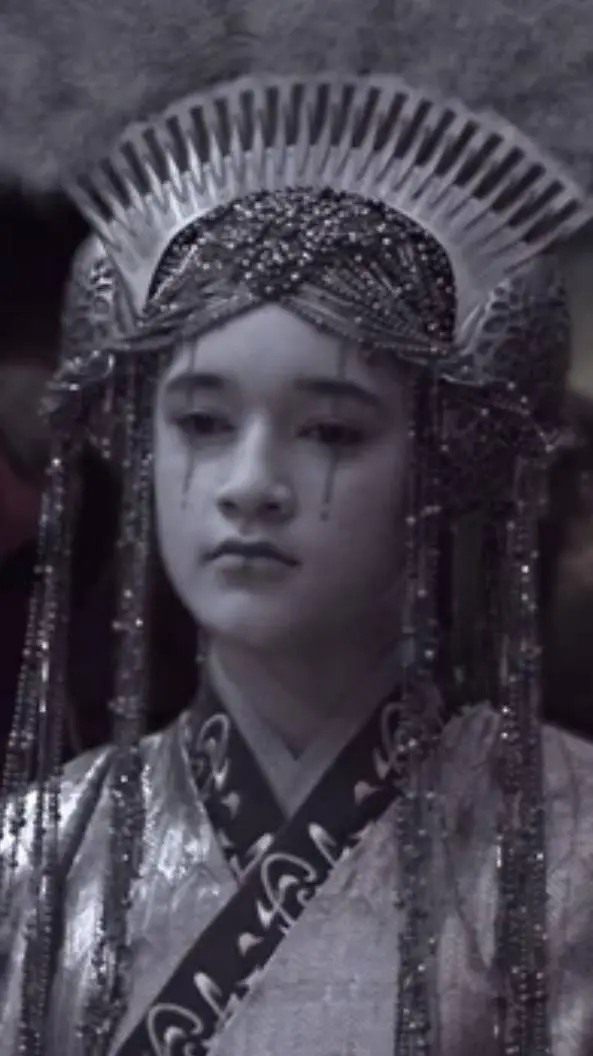 ai character: Queen Apailana background