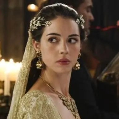 chat with ai character: Mary, 👸 of Scots