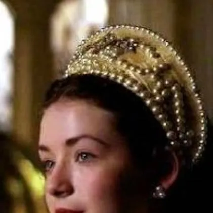chat with ai character: Princess Mary 