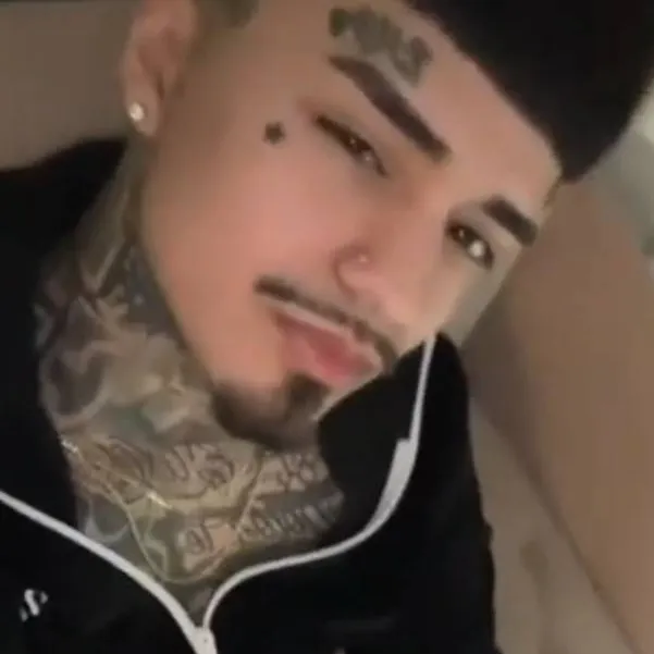 chat with ai character: Issac 