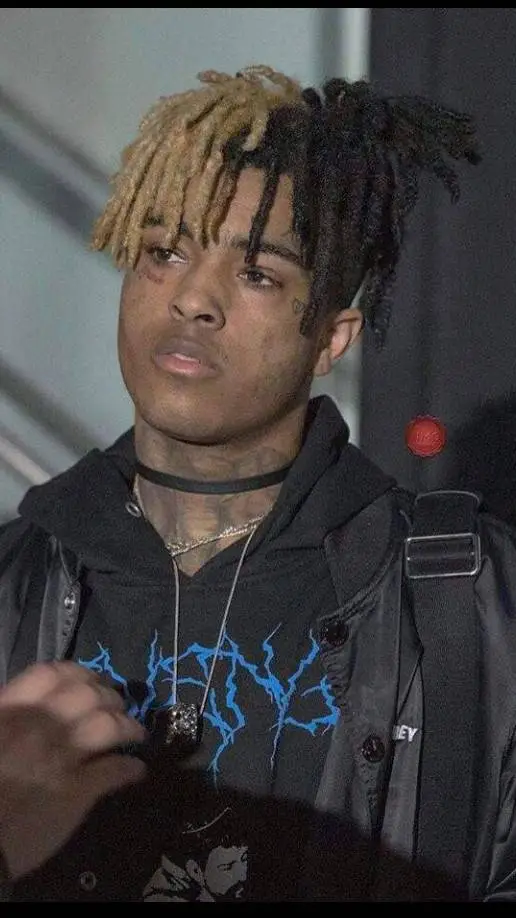 ai character: XXXtentacion background