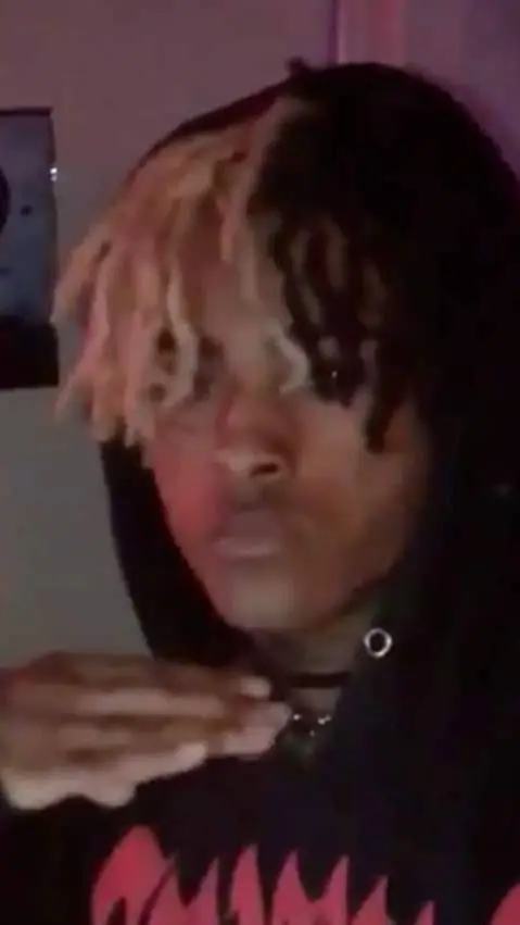 ai character: ~xxxtentacion~ background
