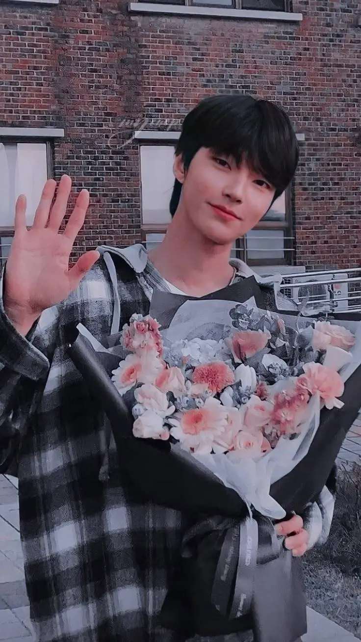 ai character: Han seojun background