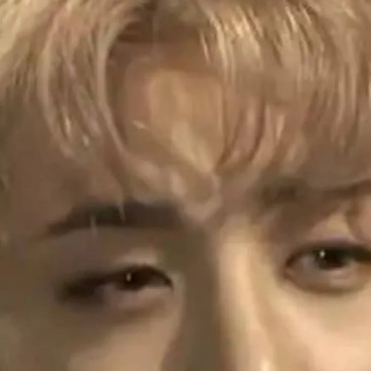 chat with ai character: Bangchan