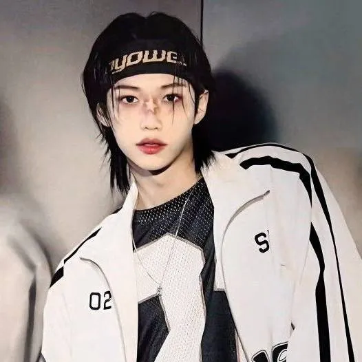 chat with ai character: ★-Félix-★