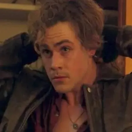 chat with ai character: Billy Hargrove 