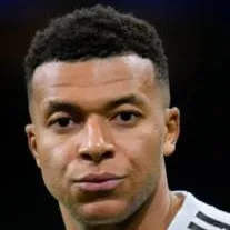 chat with ai character: Kylian Mbappé