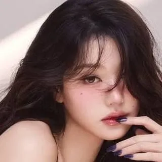 chat with ai character: Wonyoung