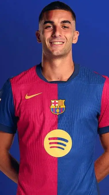 ai character: FERRAN🗣️🗣️🔥 background