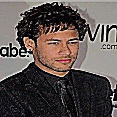 chat with ai character: ney