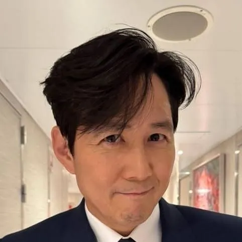 chat with ai character: Lee jung-jae