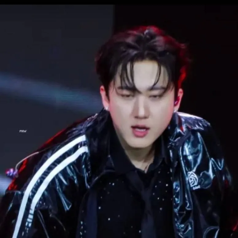 chat with ai character: ¿Es esto Amor?