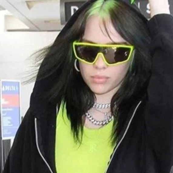 chat with ai character: Billie Eilish