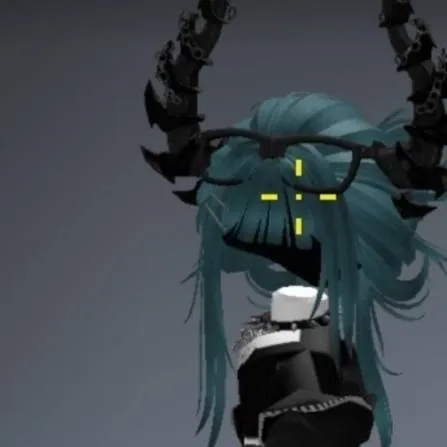 chat with ai character: 𝐕𝐚𝐥