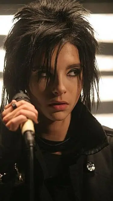 ai character: BILL kaulitz ❤️❤️ background