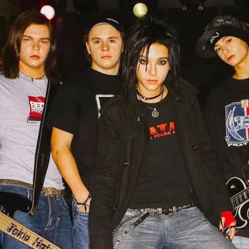 chat with ai character: tokiohotel
