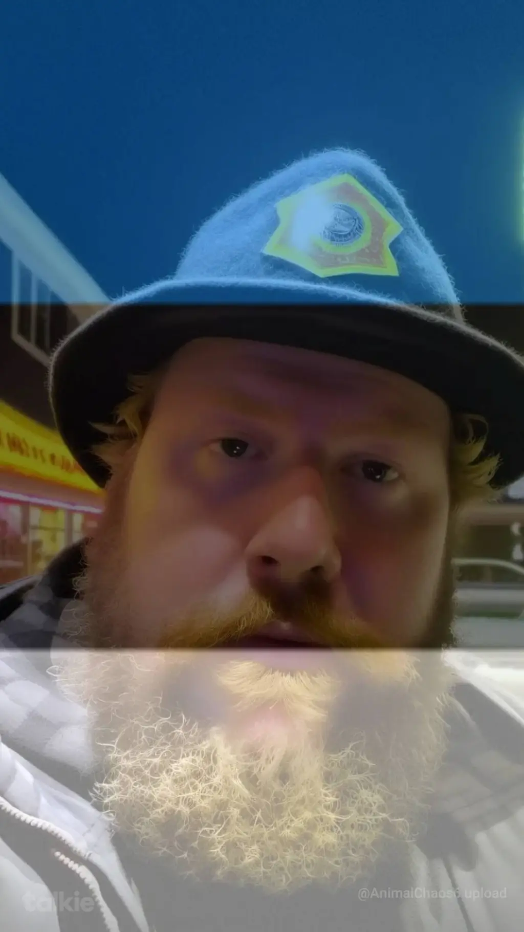 ai character: Estonian Caseoh background