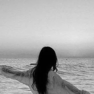 chat with ai character: 💮Inside thoughts🌸