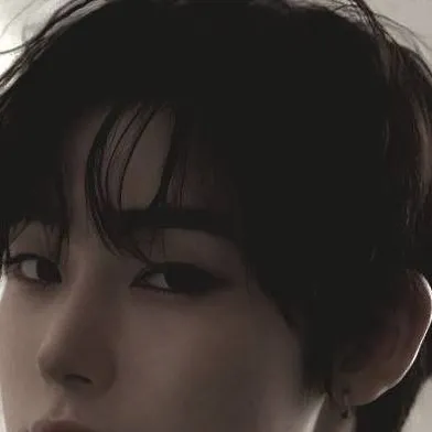 chat with ai character: 🦊 Sunoo 🦊