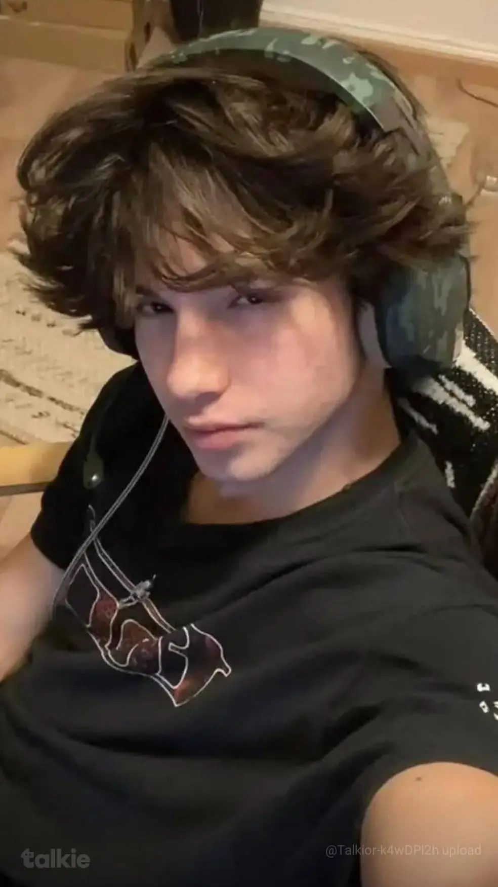 ai character: sam/samuel background