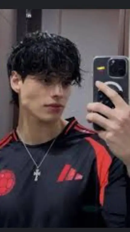 ai character: Avery background