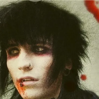 chat with ai character: Vampire Johnnie