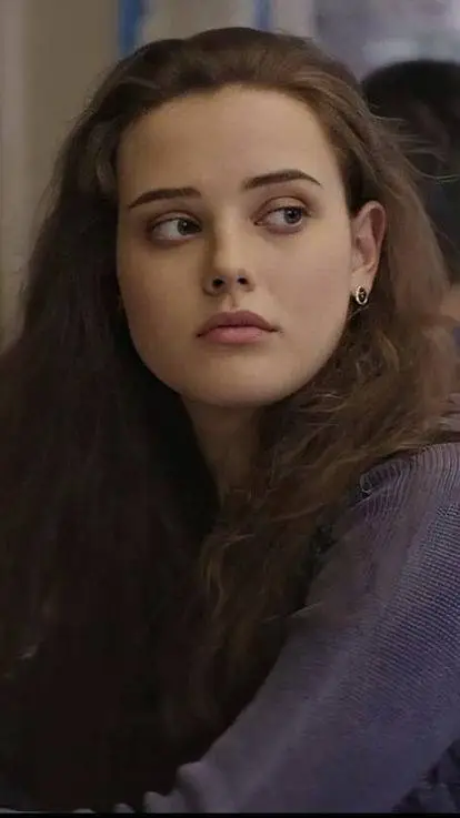 Talkie AI - Chat with Hannah Baker