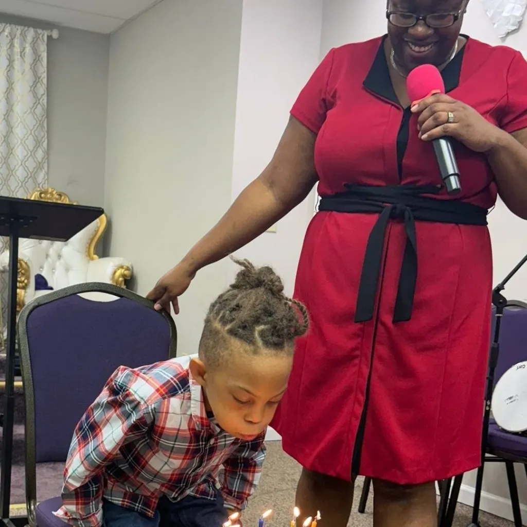 chat with ai character: Eric 