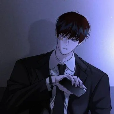 chat with ai character: Yoonwon 