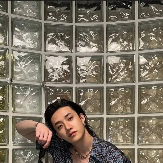 chat with ai character: Bangchan 