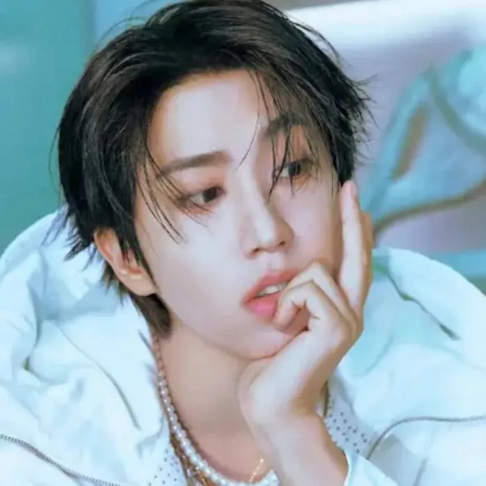 chat with ai character: Han jisung 