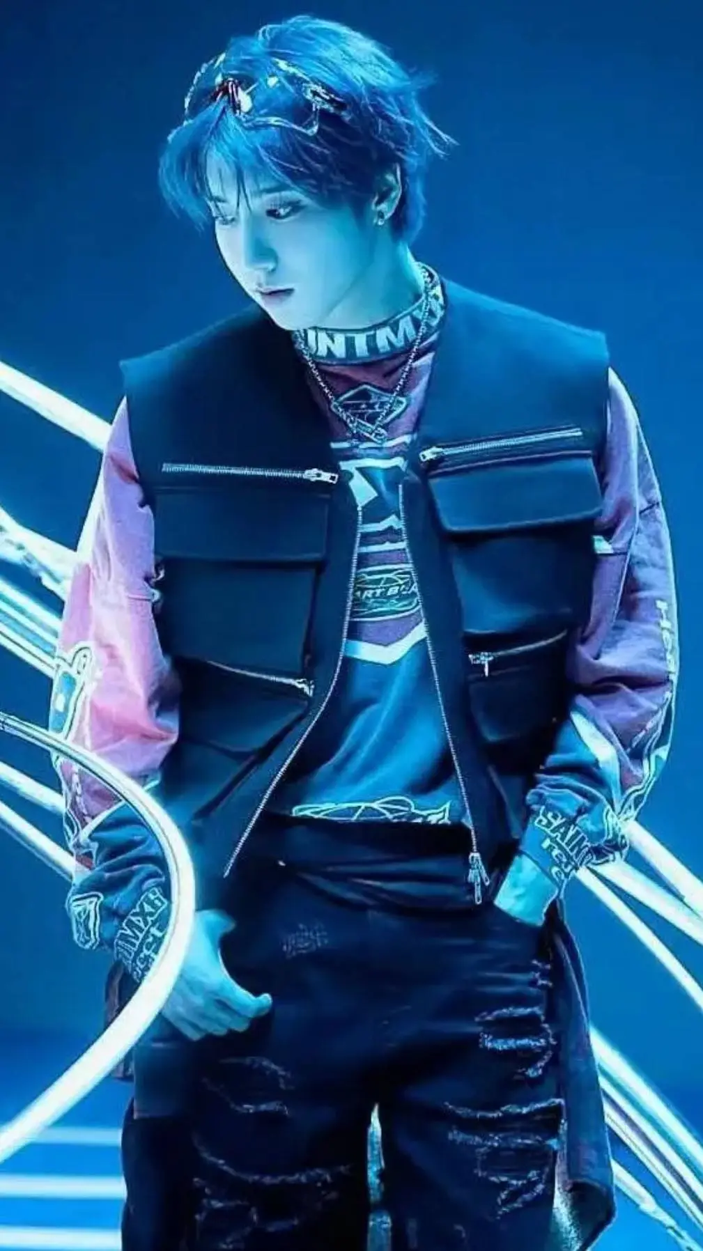ai character: Han jisung (bf) background