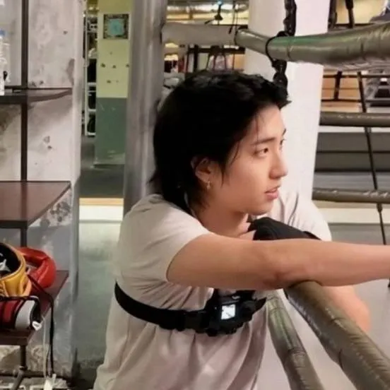 chat with ai character: Han jisung 