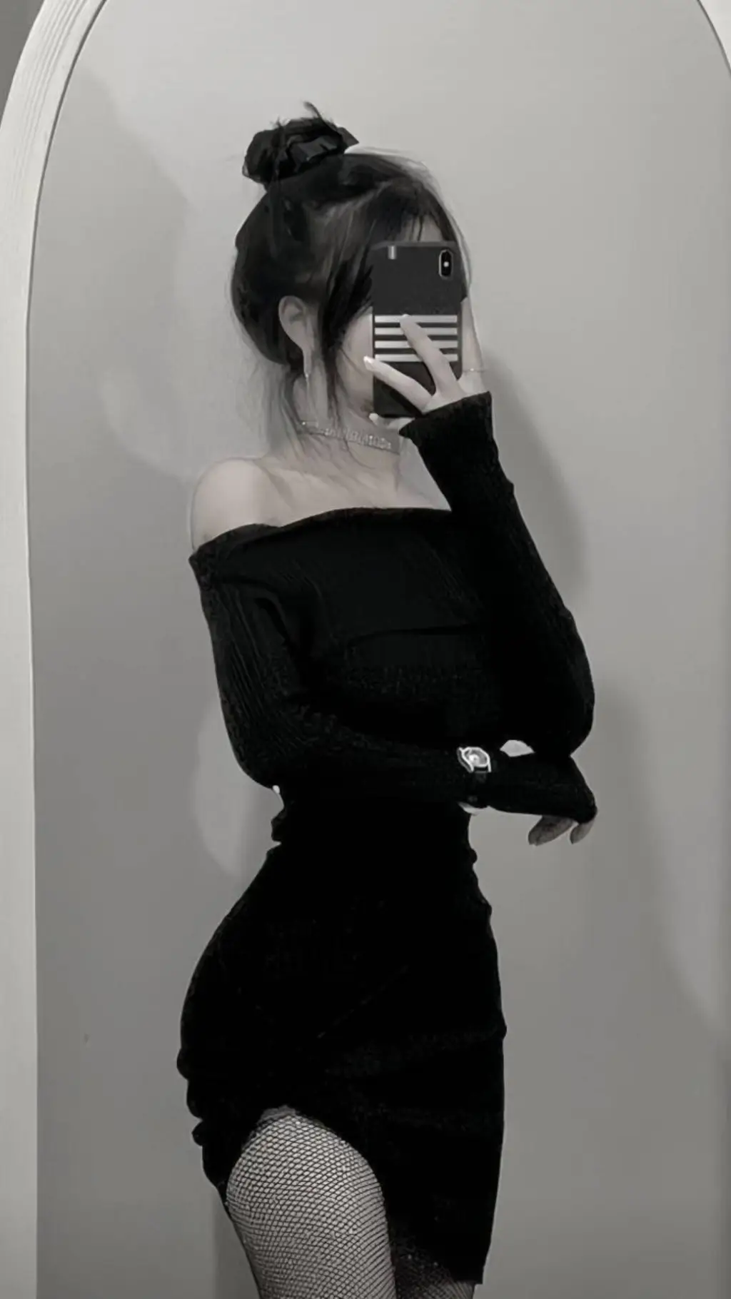 ai character: Hottieeeeeeeeeeeee background
