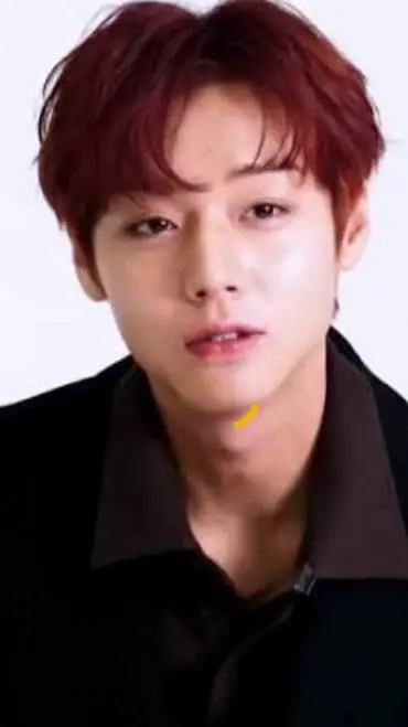 ai character: park jhoon background