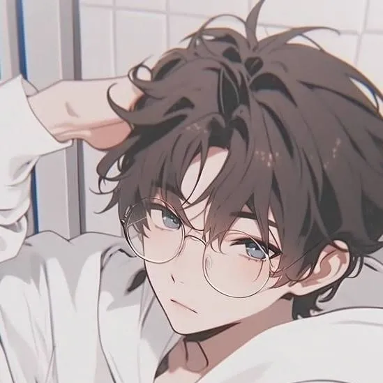 chat with ai character: Noé